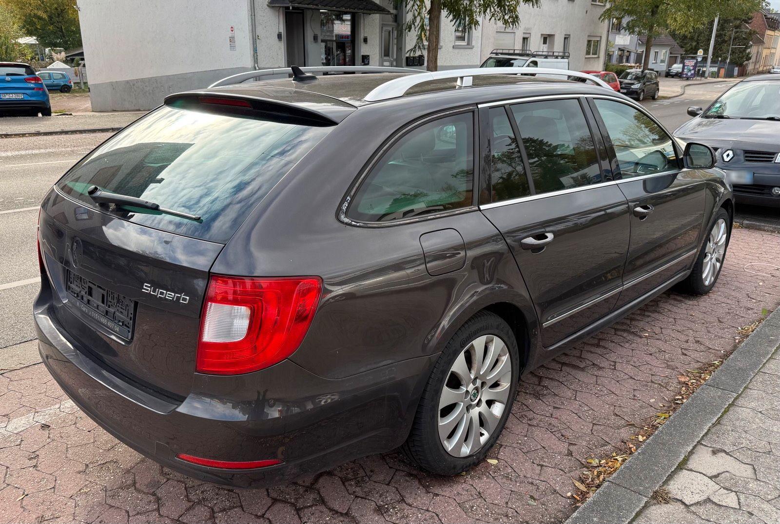 Skoda Superb 2010 — photo 5