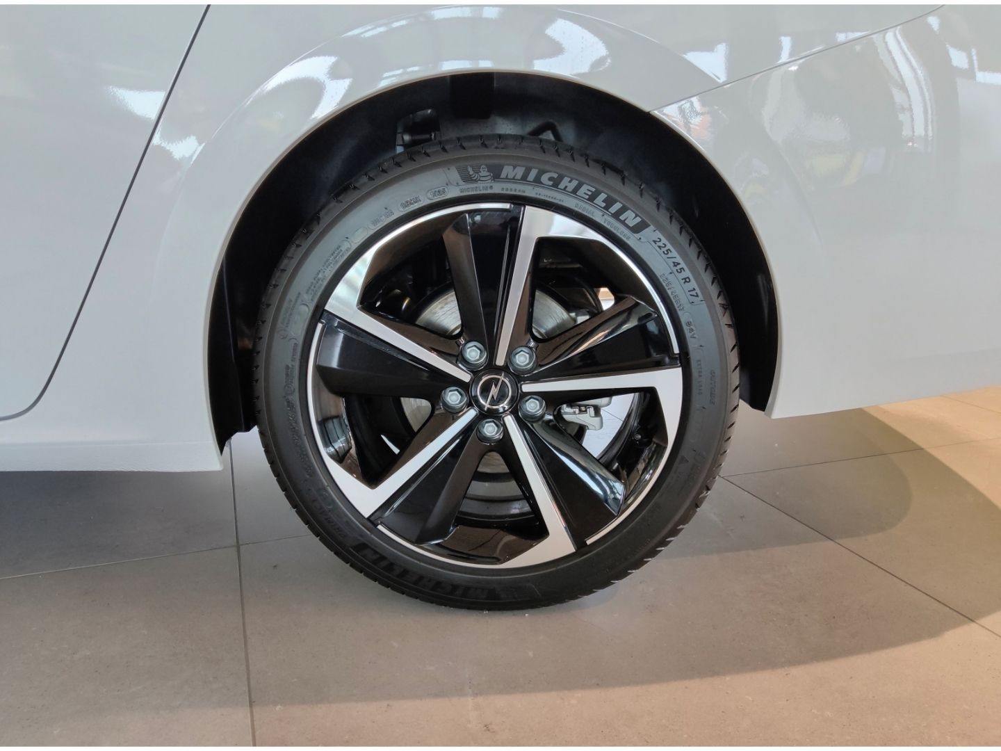 Opel Astra - Bild 9