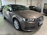 Audi A3 Sportback attraction PDC|Navi|Xenon+|SHZ|EU6 - Audi Gebrauchtwagen Eu