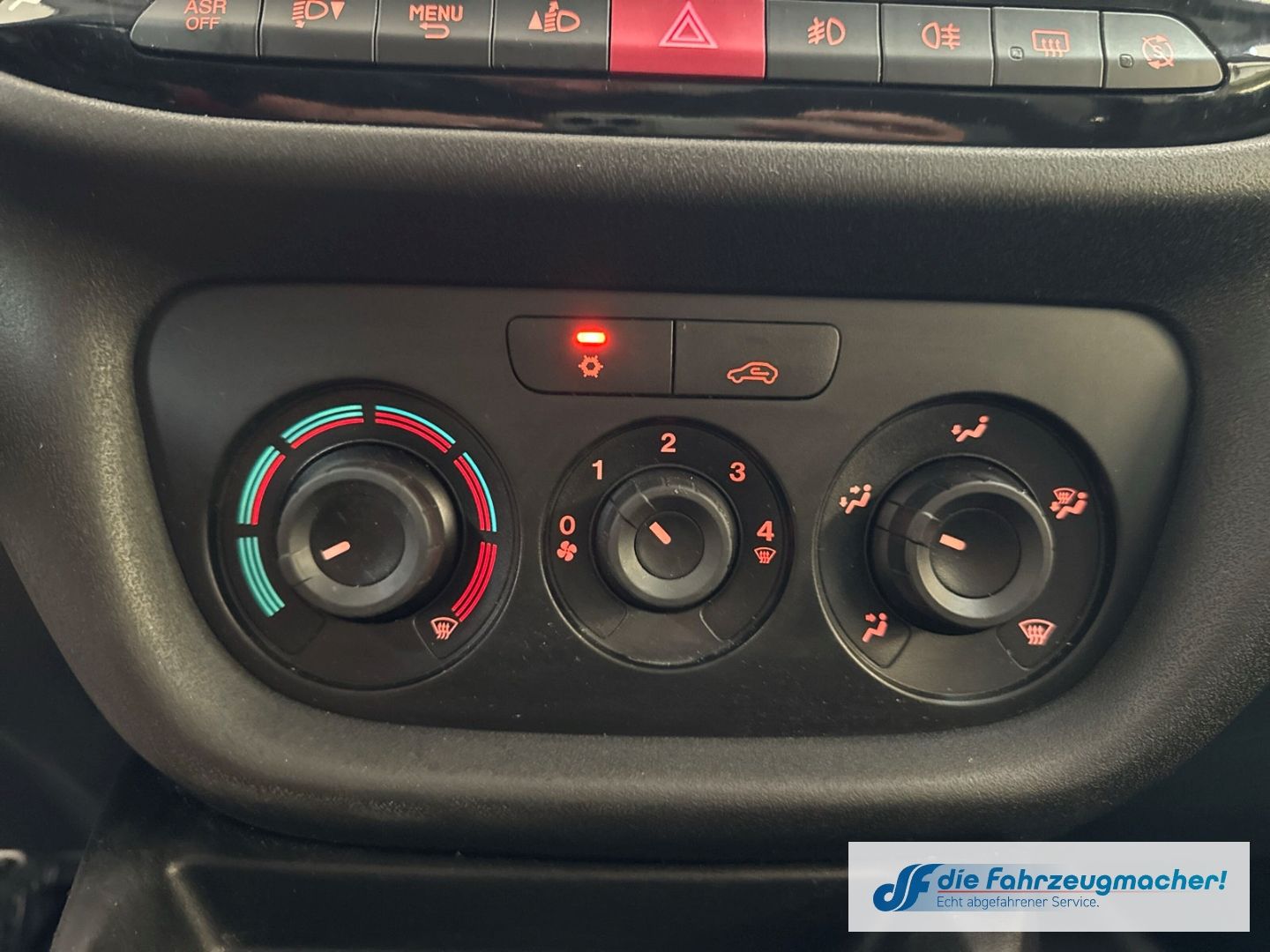 Fahrzeugabbildung Fiat Doblo SX Maxi Kasten 1.6 Multijet EU6d DAB Rückf