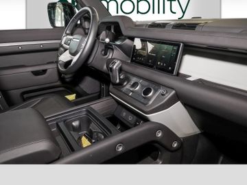 Land-Rover Defender - 7