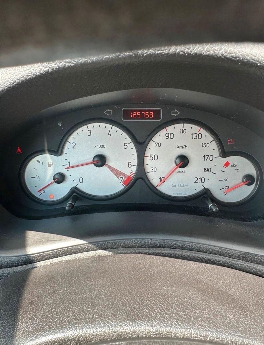 Peugeot  2006 — photo 6