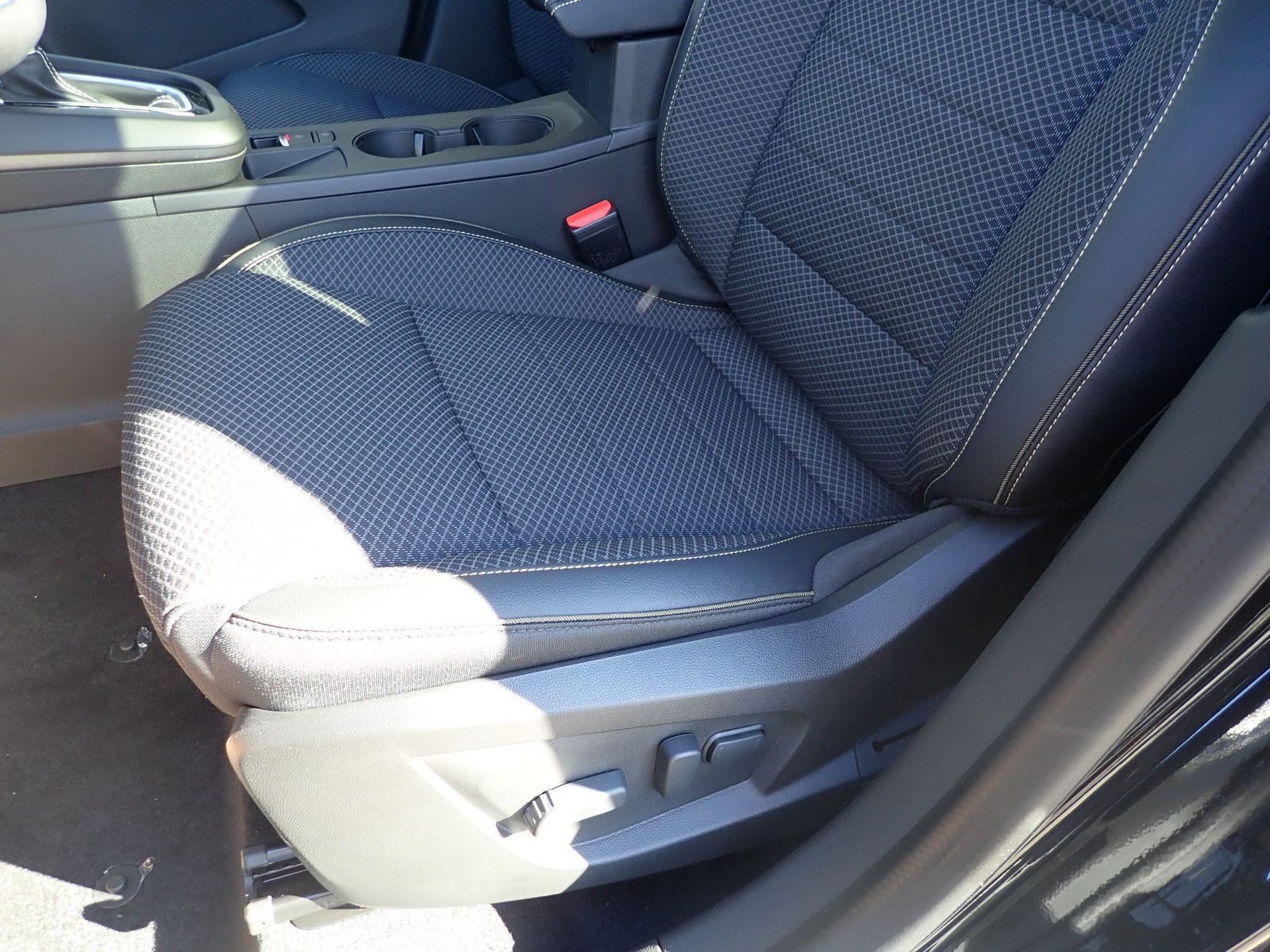 Fahrzeugabbildung Renault Arkana Techno Mild Hybrid 140 EDC