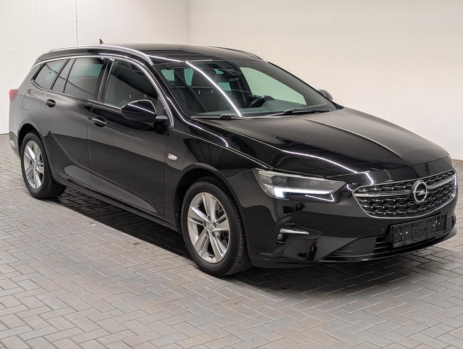 Opel Insignia ST Elegance IntelliLux/Nav/SHZ/Kam/17LM
