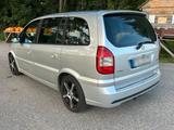 Opel zafira 7 Sitze/leder/Schiebedach/Sitz... - Opel Zafira aus 2004 mit Diesel-Antrieb