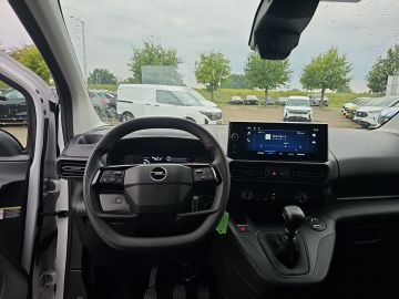Bild 14 Opel Combo E Cargo Basis LED Rückfahrkam. Temp Tel.-V