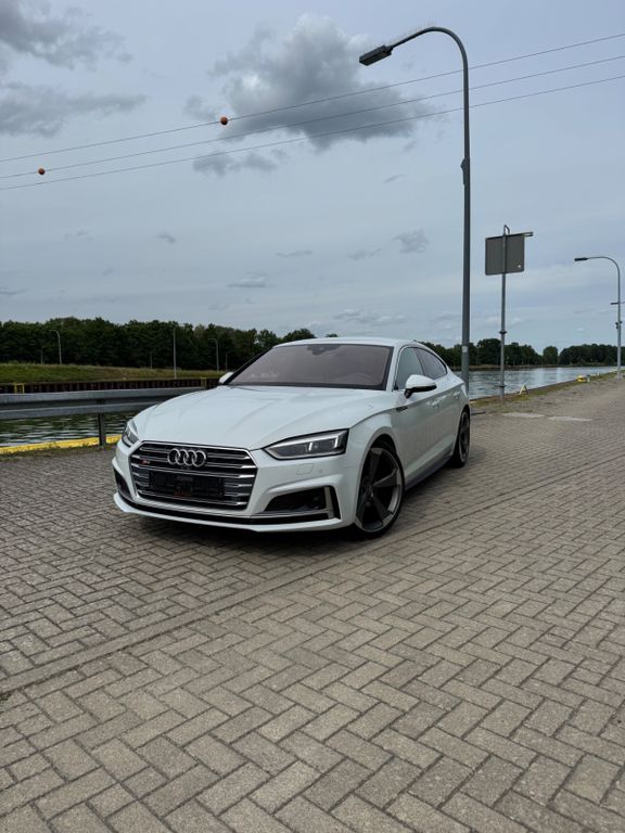 Image of Audi S5