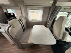 Etrusco T 7300 SB*TV+SAT*SOLAR*HUBBETT*