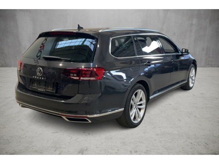 Fahrzeugabbildung Volkswagen Passat Variant Elegance TSI DSG *AHK*Navi*Cam*