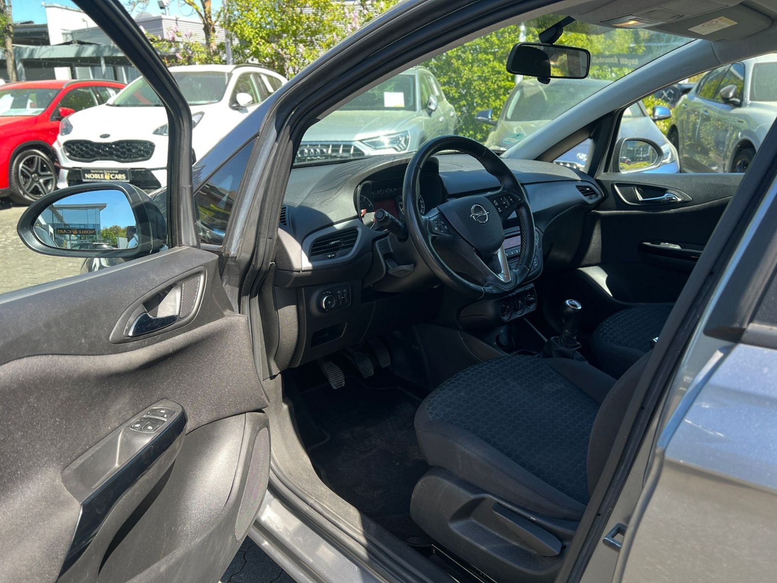 Fahrzeugabbildung Opel Corsa E Edition KLIMA SHZ LKHZ ALU