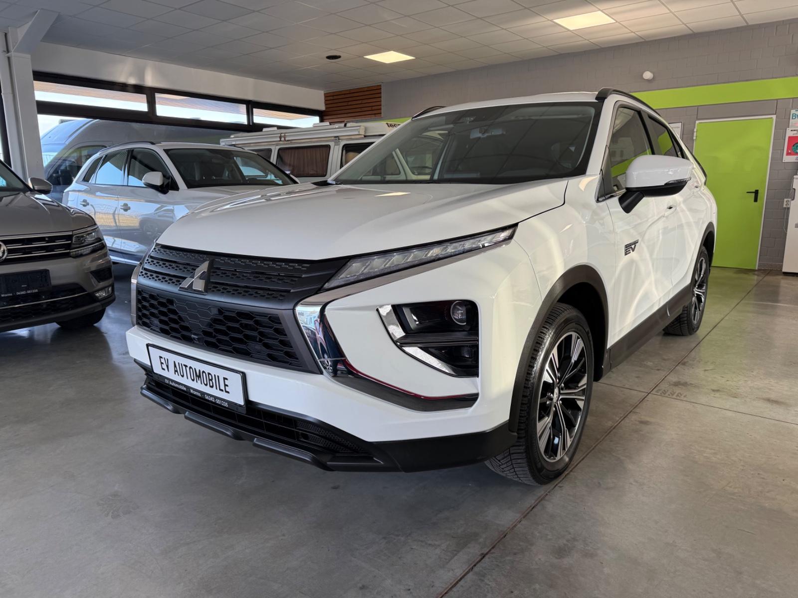 Mitsubishi Eclipse Cross 2.4 Plug-in Hybrid 4WD Kamera