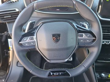 Peugeot 2008 GT 1.2 PureTech 130 360+AHK+Kam.+KeyLess+SD