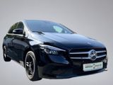 Mercedes-Benz B 200 d Comand Online / Kamera / Teilleder / DAB - gebrauchte Mercedes-Benz B 200 aus dem Jahr 2022
