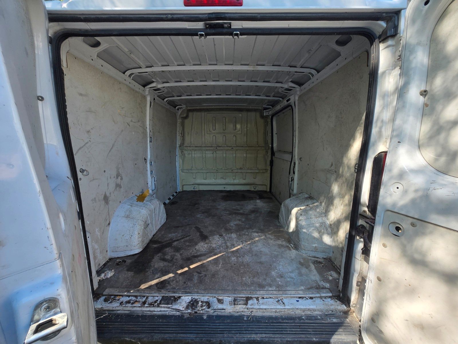 Fahrzeugabbildung Fiat Ducato Kasten 30 130 L1H1 RS: 3000 mm