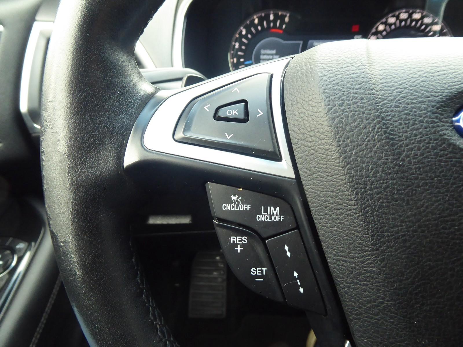Ford Edge Sport 4x4 8-Fach bereift