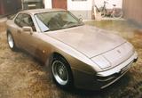 Porsche 944