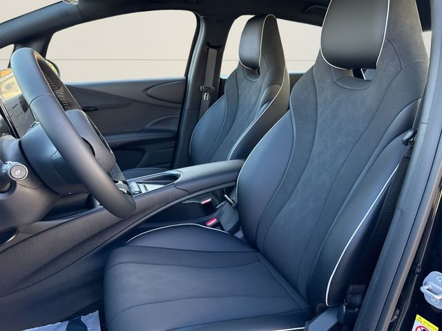 BYD Dolphin Comfort