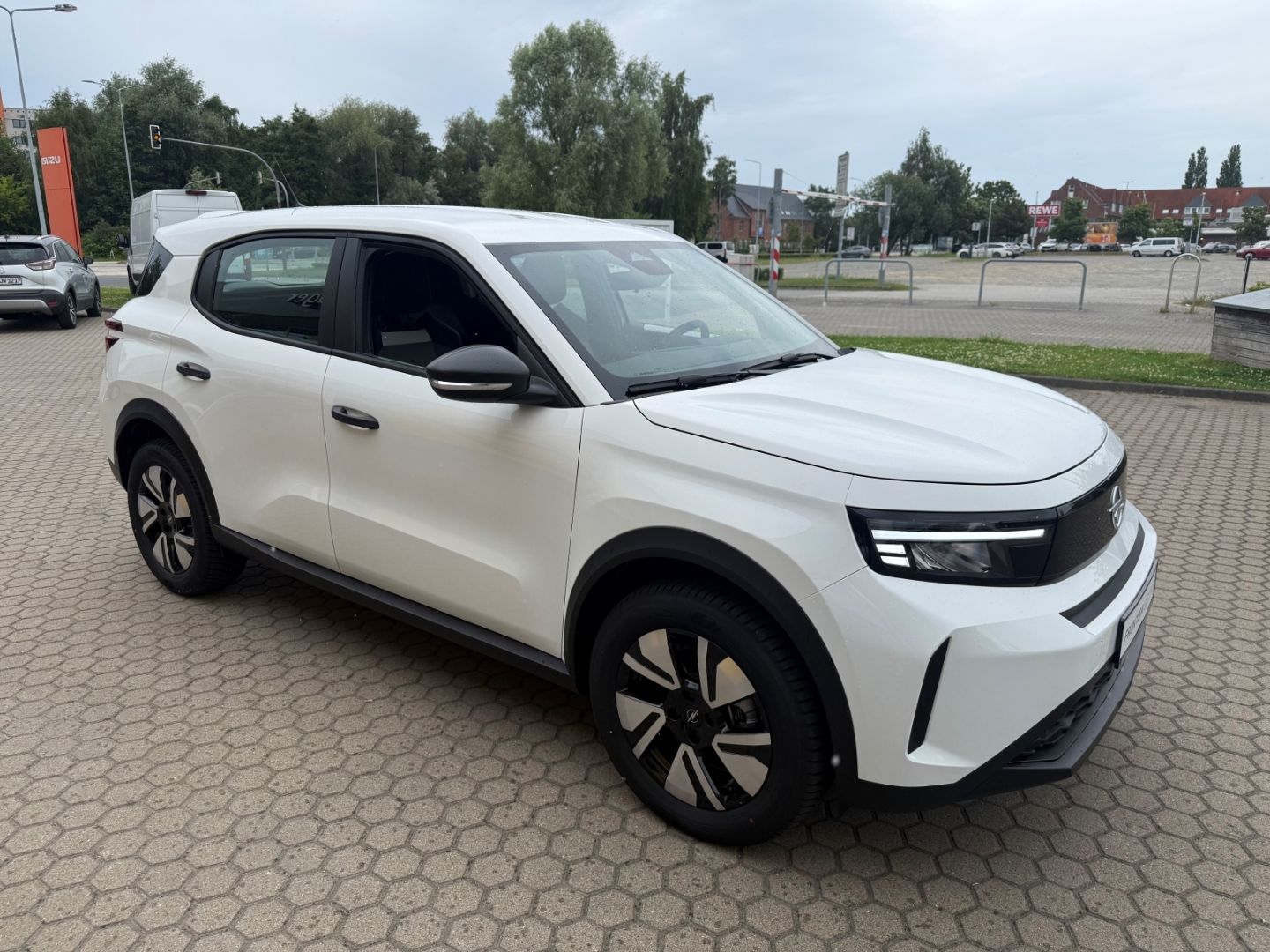 Fahrzeugabbildung Opel Frontera Electric Edition 83 kW Extended Range