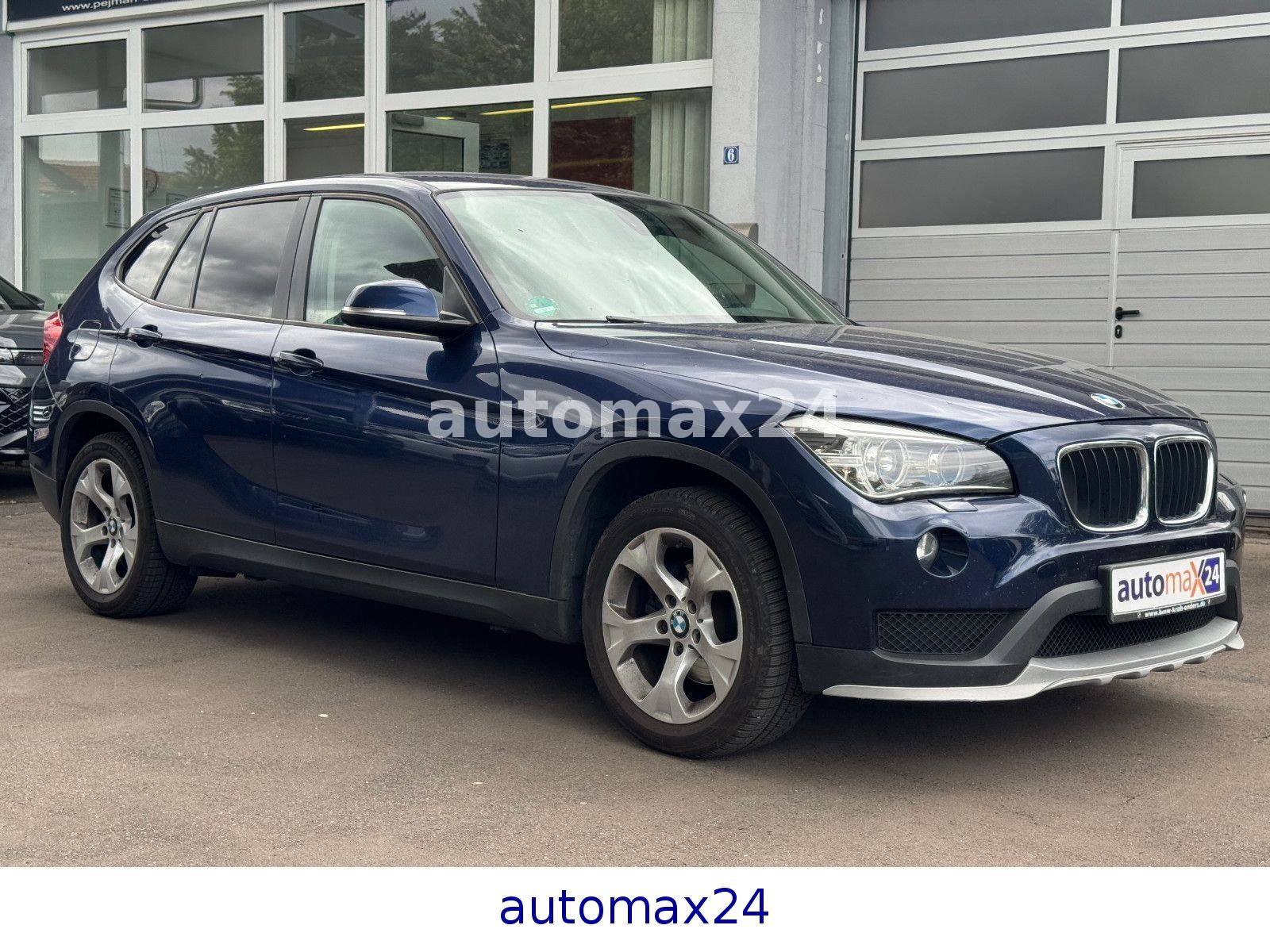 BMW X1 - 1