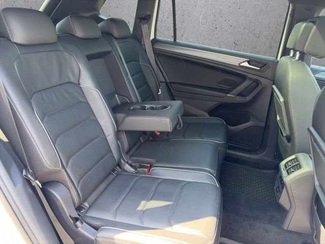 Tiguan Allspace R-Line 4M 2.0 TSI Bluetooth Navi