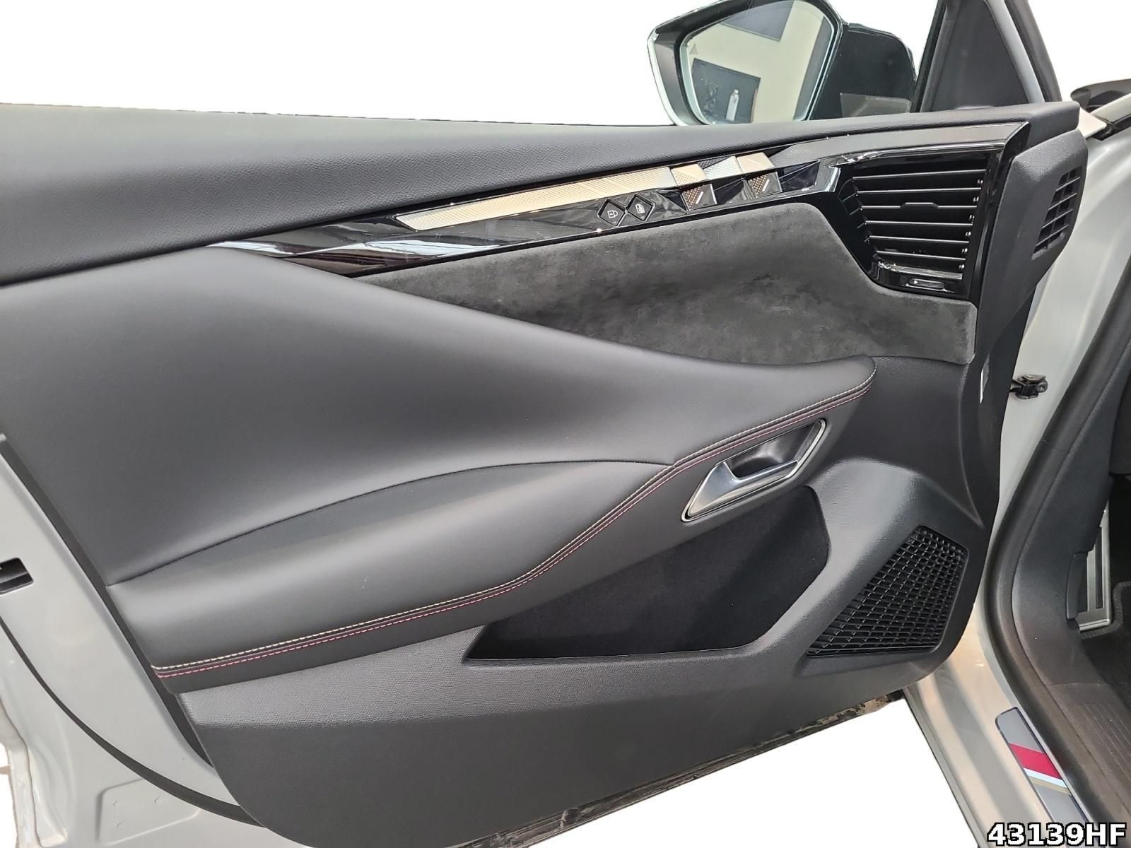 Fahrzeugabbildung DS Automobiles DS4 Performance Line+LEDER+NAVI+HEAD-UP+