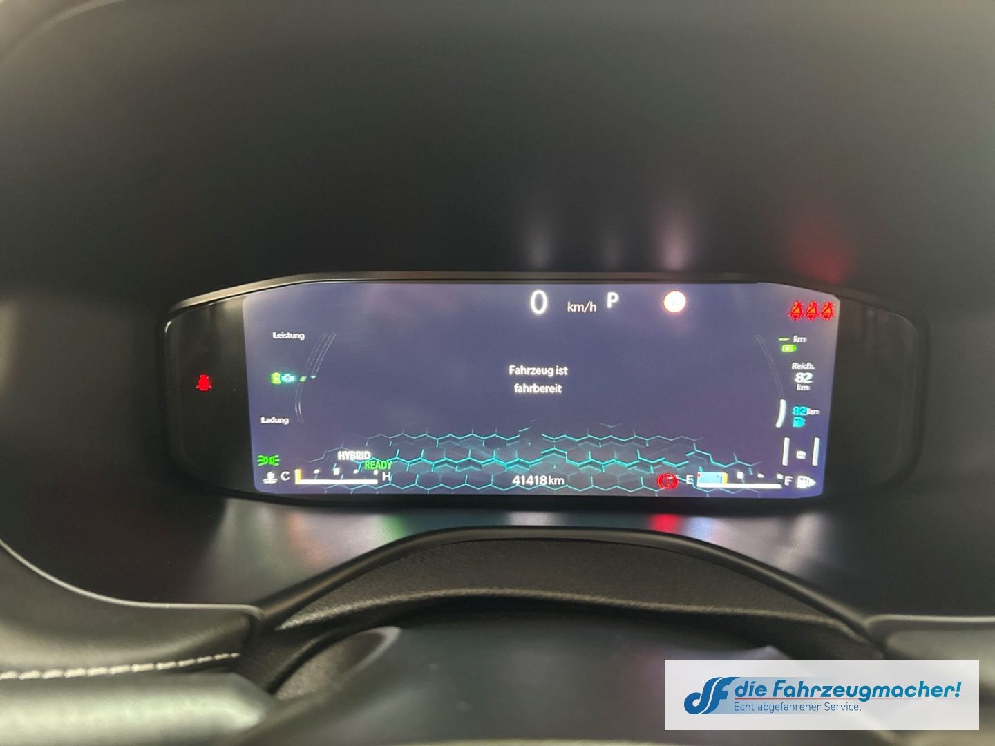 Fahrzeugabbildung Jeep Compass S Plug-In Hybrid 4WD Navi Soundsystem 36