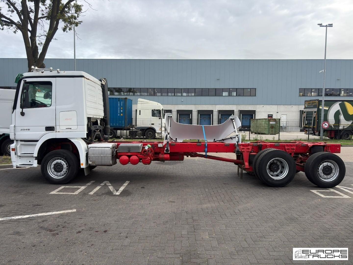 Mercedes-Benz Actros 2546 Automatic - 6x2 - MP2