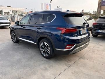 Hyundai SANTA FE - 4