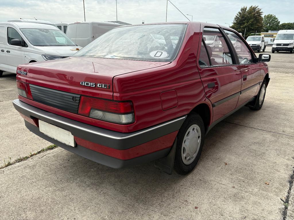 Peugeot 405