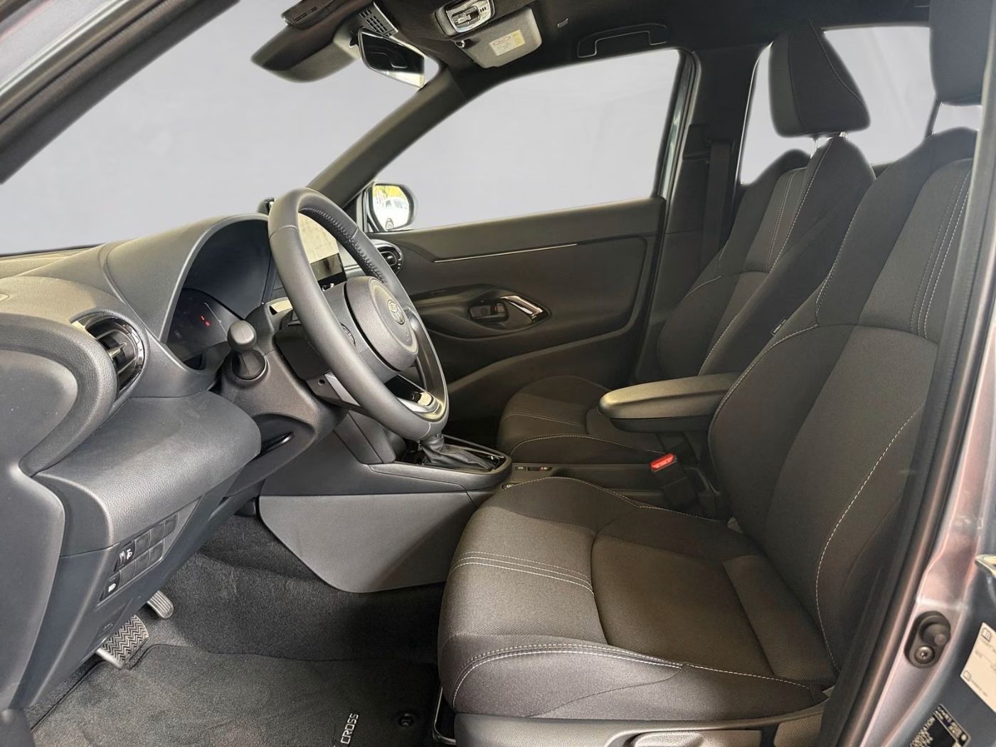 Fahrzeugabbildung Toyota Yaris Cross Teamplayer 1.5-Hybrid KAMERA LED ACC