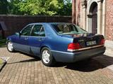 Mercedes-Benz S 400 - blaue Mercedes-Benz S 400