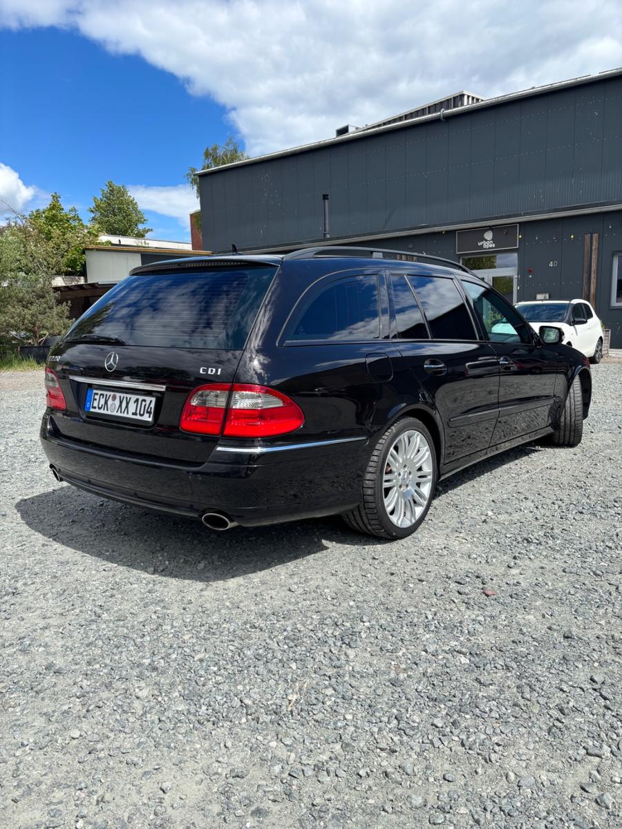 Mercedes-Benz E220 2009 — photo 5