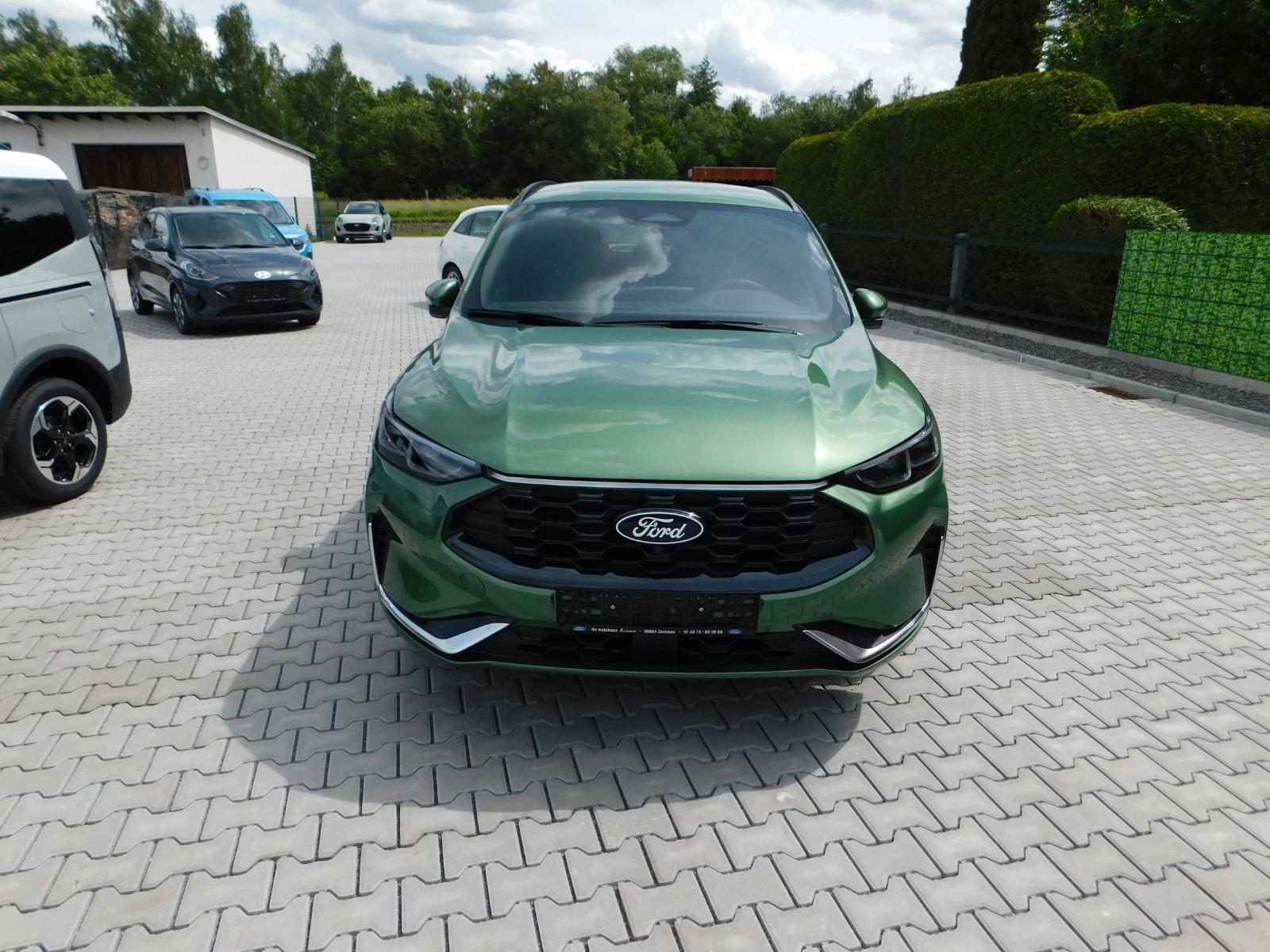 Ford Kuga Hybrid ST-Line X 4X4