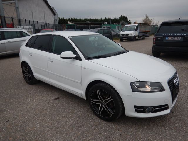 Audi A3 Sportback 1.2 TFSI Attraction