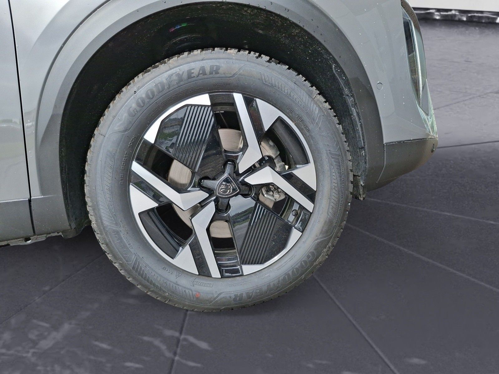 Peugeot 2008 - Bild 10