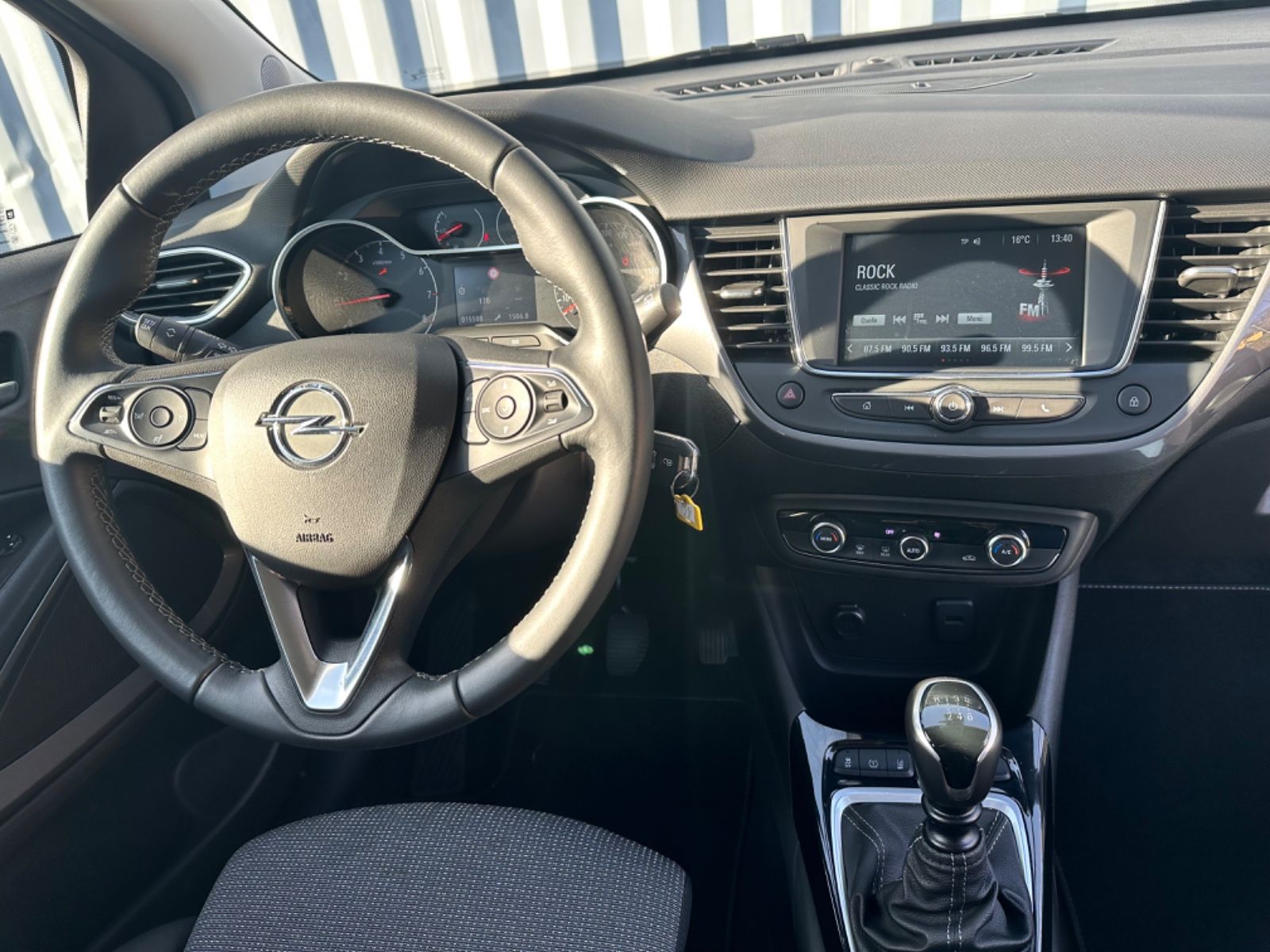 Fahrzeugabbildung Opel Crossland Elegance*Rückfahrkamera*Allwetter