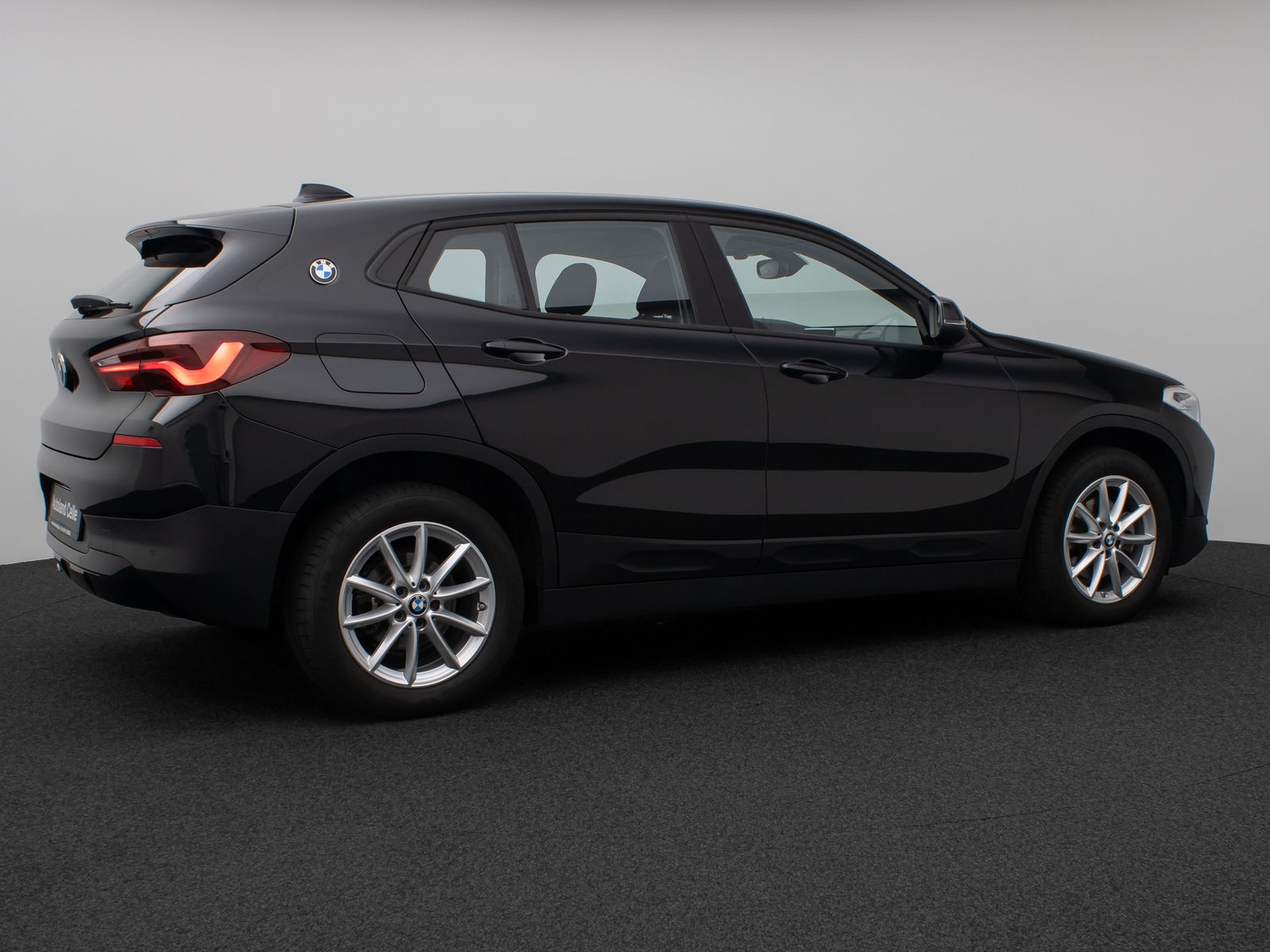 Fahrzeugabbildung BMW X2 sD18i Parkassistent DAB Navigation Lordos LED