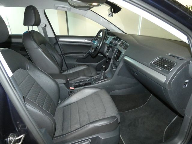 Golf 1.4 TSI Comfortline R-Line NAVI SHZ