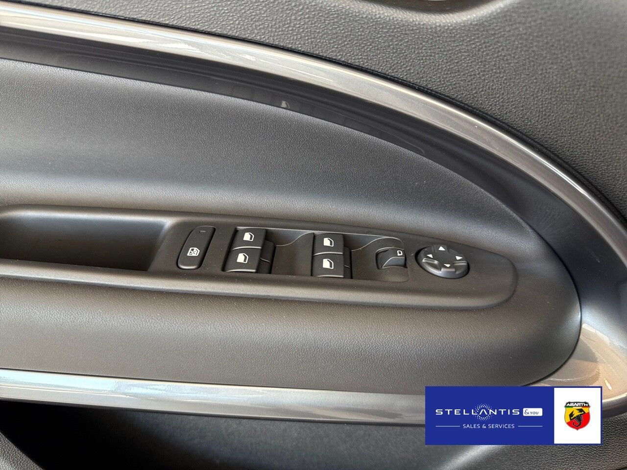 Abarth 600e - Bild 17