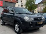 Hyundai Tucson 2.0 CRDi GLS *AUTOMATIK*AWR*PDC*TÜV* - gebrauchte Hyundai TUCSON aus dem Jahr 2007