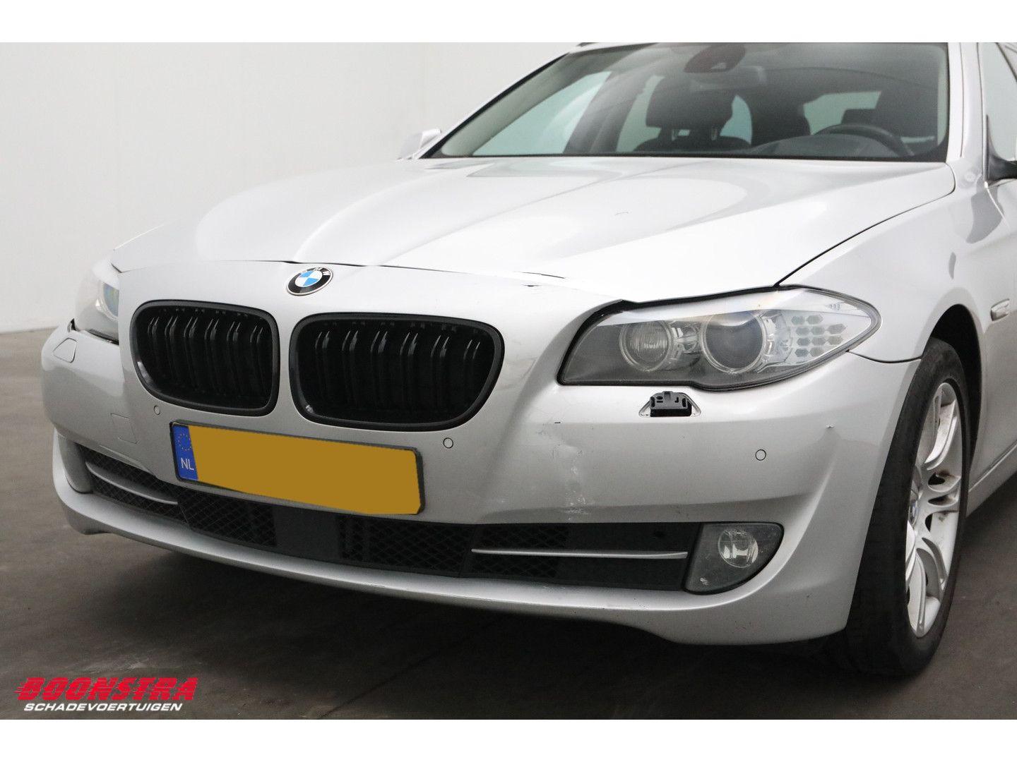 BMW 530 2010 — photo 11