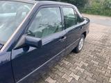 Mercedes-Benz E 260 - Mercedes-Benz E 260