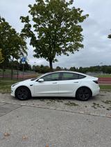 Tesla Model 3 Hinterradantrieb RWD RWD - Tesla Gebrauchtwagen in München