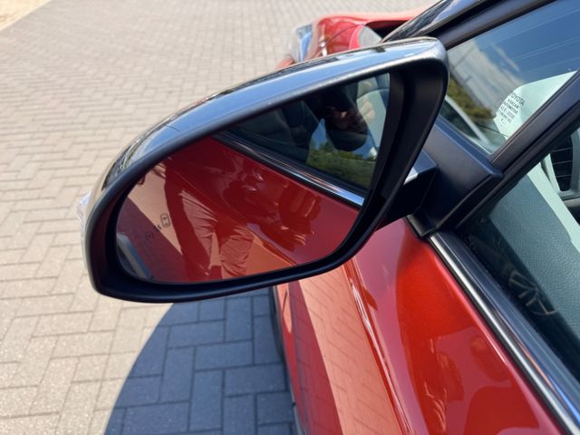 Toyota C-HR  Hybrid Orange Edition