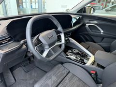 AUDI Q5 2.0 TDI quattro 150 kW/ 21"/ BUSINESS/ S LINE AUDI Q5 2.0 TDI quattro 150 kW/ 21"/ BUSINESS/ S LINE