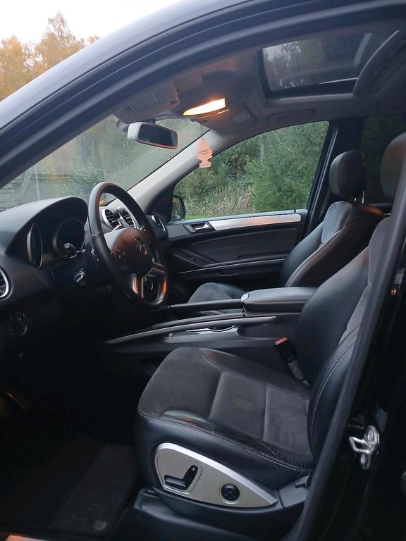 Mercedes-Benz ML 350