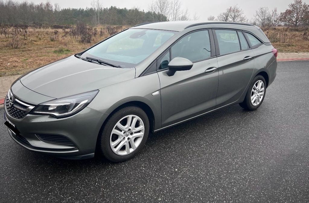 Image of Opel Astra