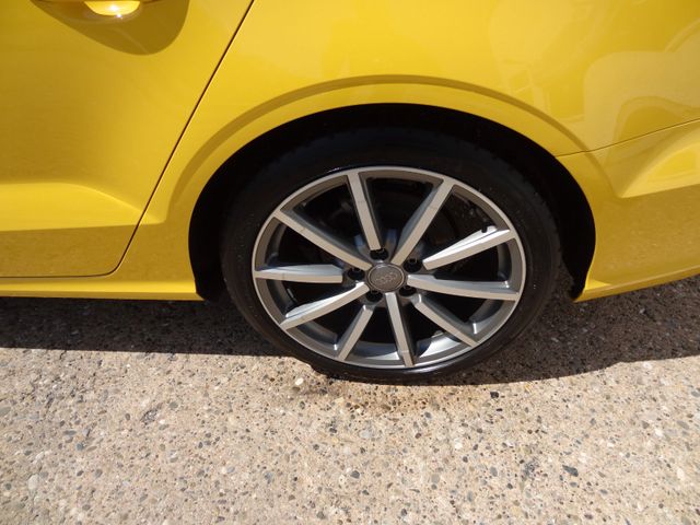 Fahrzeugabbildung Audi A3 Limousine sport/Virtual/Navi/AHK/61.500Km