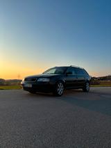Audi A6 2,4 V6 quattro - Audi A6 aus 1998: Kombi