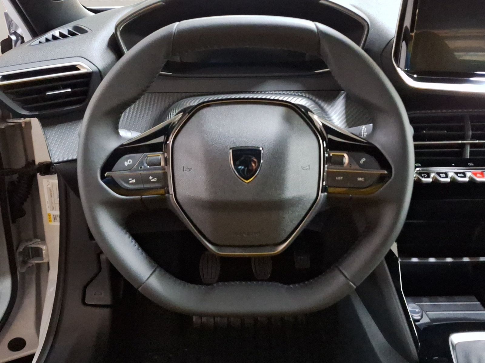 Peugeot 2008 - Bild 9